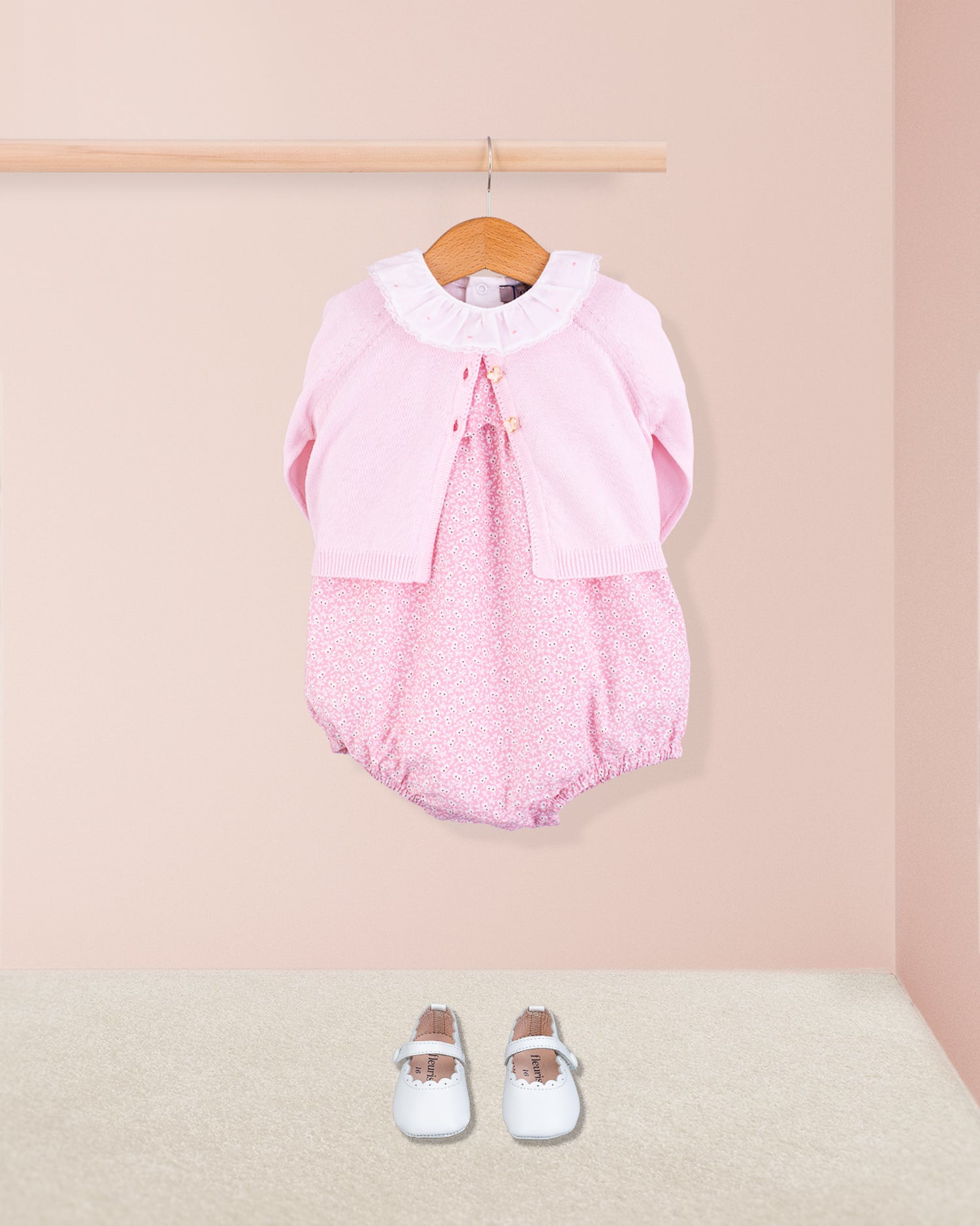 Scalloped Bubble Campari Pink